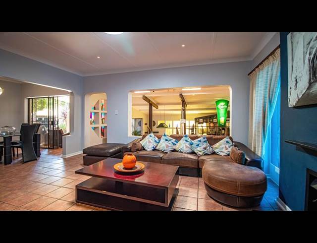 3 BEDROOM HOUSE FOR SALE IN ILLIONDALE